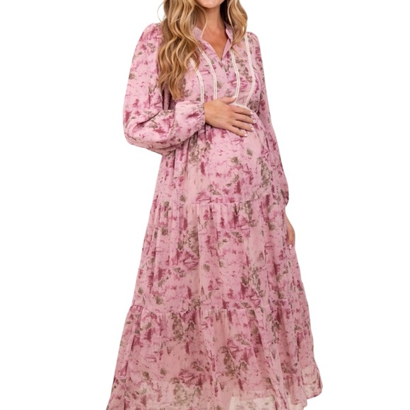 Pink Blush Pink Floral Lace Trim Maternity Long Sleeve Maxi Dress 🩷🌸 - Picture 9 of 9